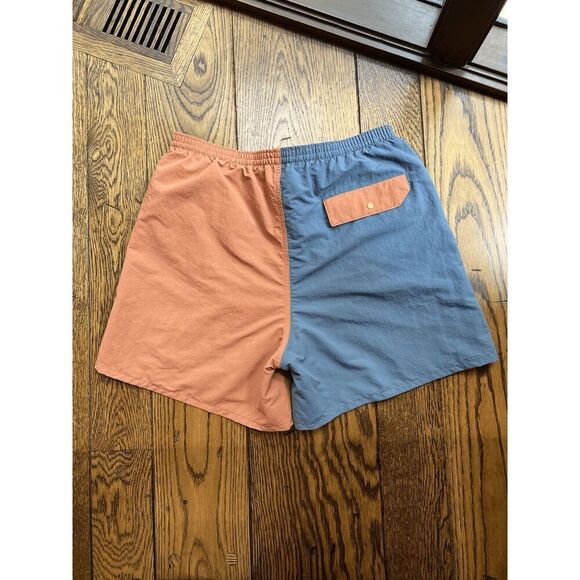 Patagonia Men’s 5” Baggies Shorts Peace Patch Utility Blue NWT Medium - Picture 6 of 6